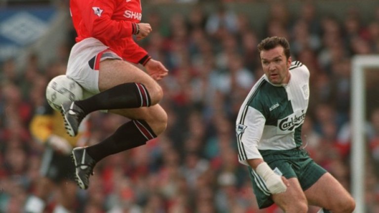 Легендата на Юнайтед сложи край на футболната си кариера през 1997