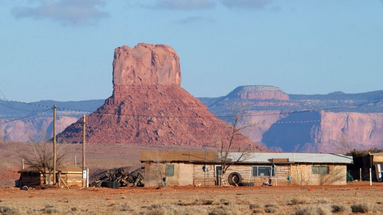 Навахо е най-големият резерват в САЩ.