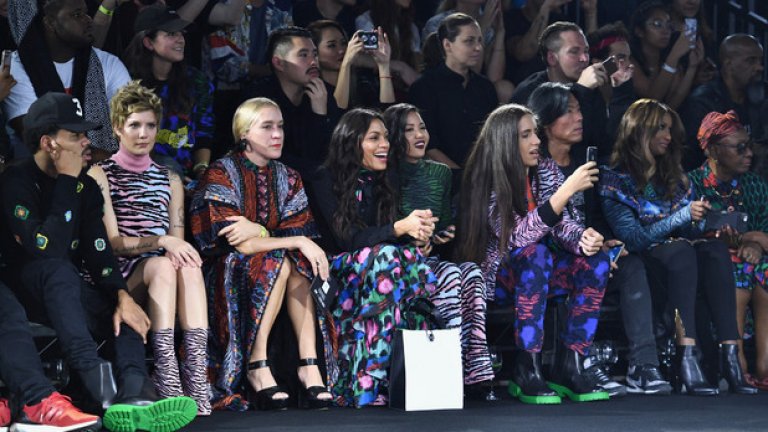 Жан-Пол Гуд режисира впечатляващ спектакъл в Ню Йорк за представянето на колекцията KENZO x H&M