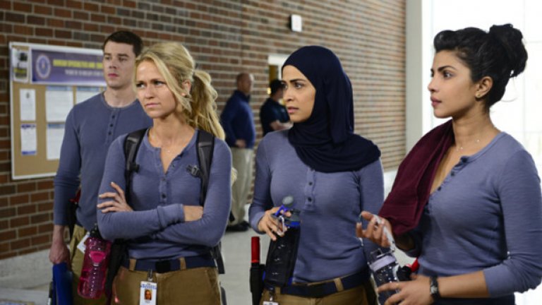 "Куантико" (ABC) - в очакване на втори сезон
"Куантико" проследява съдбата на новодошлите попълнения в тренировъчната база на ФБР в Куантико (Вирджиния). Ако сте се запалили по епизодите, то ви очаква втори сезон.