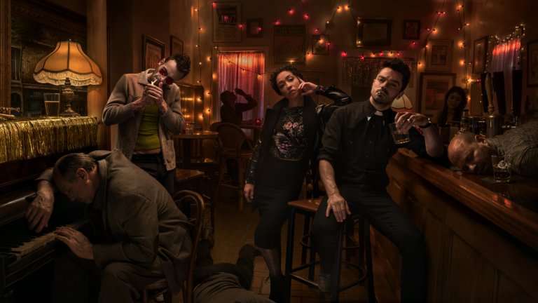 Preacher / "Свещеникът"
Понякога от комиксите се получават страхотни сериали. Понякога обаче нещо в процеса излиза закучено и нещата просто не вървят. Така е и с Preacher. Въпреки че в първия сезон имаше някои наистина добри моменти и цялостната история беше доста интересна, монотонното развитие на сюжета може да убие всяко желание да пуснеш следващ епизод.