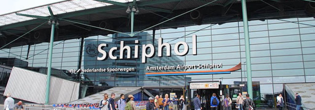 Airport-Amsterdam-jpg
