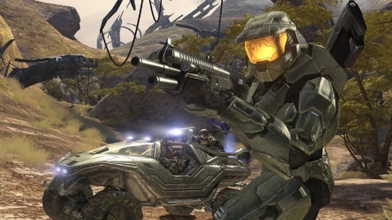Halo 4
Не са много франчайзите, които с всяка следваща игра стават по-добри. Halo бе първият, който постигна подобно нещо с четири поредни заглавия, които стигнаха до може би най-добрата игра в цялата поредица, излязла през 2012 г. 
Визуално е напълно брилянтна и изглежда добре дори и днес. В допълнение към новите подобрения в геймплея и мултиплейъра, Halo 4 представи за първи път и един изненадващо емоционален сюжет с акцент върху главния герой Master Chief.
