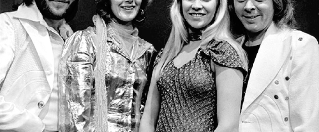 ABBA_-_TopPop_1974_5