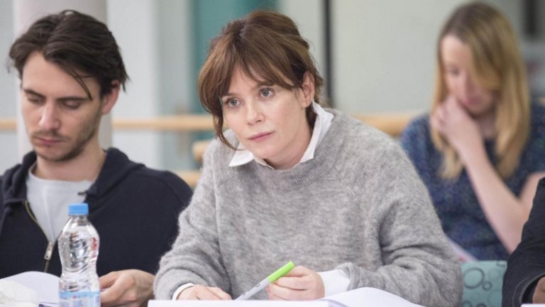 "Marcella", трети сезон
Детективският сериал "Marcella" е дело на сценариста Ханс Русенфелт, а в главната роля e актрисата Ана Фрийл. Ако първият сезон беше по-скоро криминална драма, то вторият зави в посока шпионски трилър, изпълнен с конспирации и тайни разследвания. Затова е трудно да си представим накъде ще тръгне трети сезон, но си заслужава да проверим.
