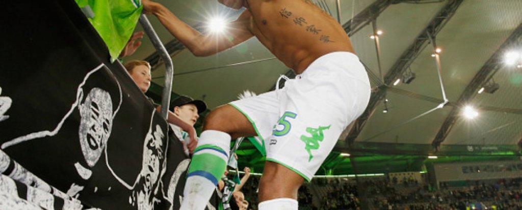 Волфсбург: 
Най-добро предишно представяне: Групова фаза
Мениджър: Дитер Хекинг
Ключов играч: Юлиан Дракслер
Коефициент за шампион: 51