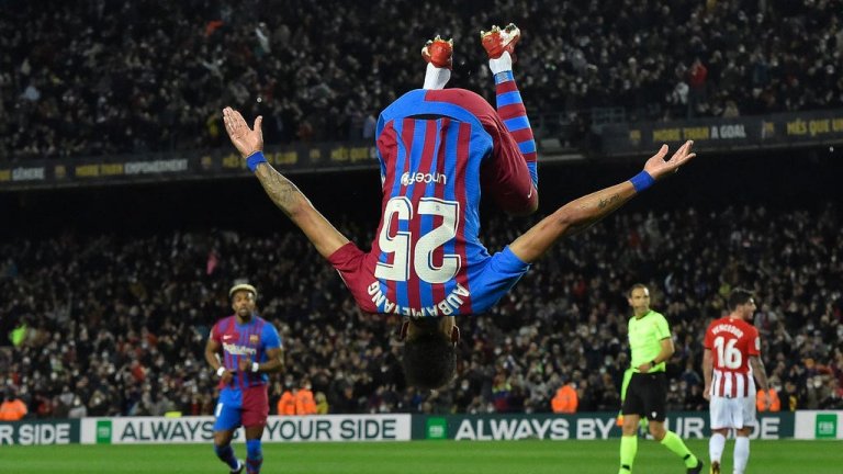 Как така Оба отново полетя?