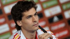 Световният шампион с Испания Фернандо Йоренте отбеляза първия гол в новото първенство на страната си