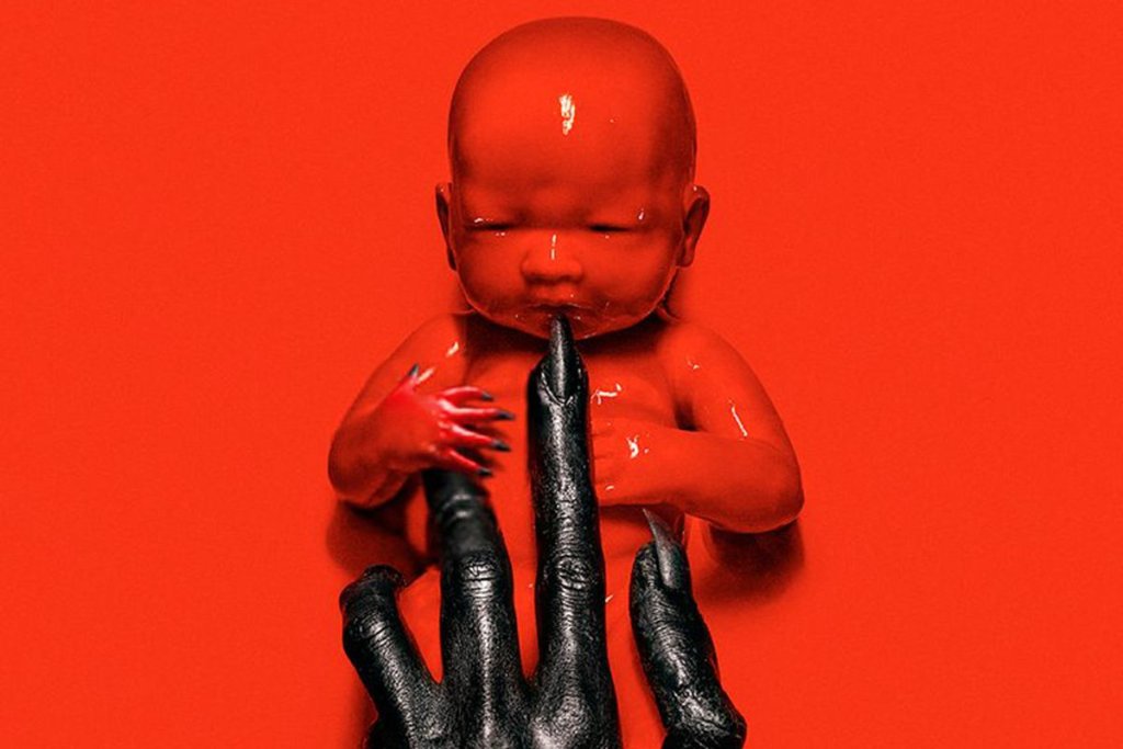 \"American Horror Story: Apocalypse\" 
Премиера: 12 септември
Осмият сезон на хитовия сериал ни вдъхва надежда, че ще си припомним защо не можехме да откъснем очи то него по време на първите 4 сезона. Да, истината е, че напускането на Джесика Ла
