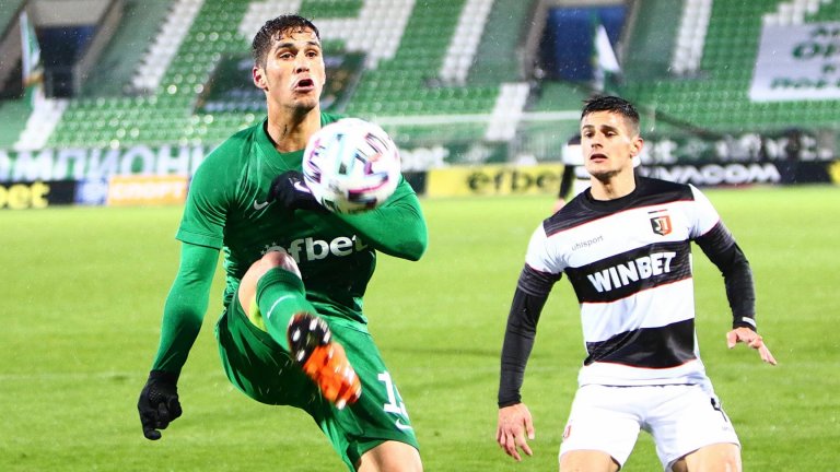 Лудогорец изненадващо се разделя с голмайстора си