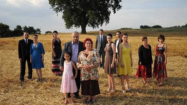 "Листопад" е най-успешният и награждаван в родината си турски сериал
