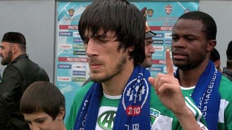 Расистите в Русия не оставят на мира играчите на Анжи