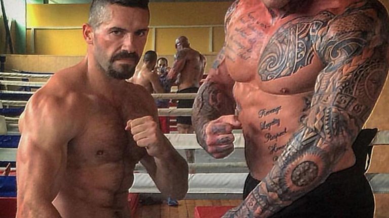 С Бойка от Boyka: Undisputed IV, където се снима заедно с Юлиян Вергов и Теодора Духовникова