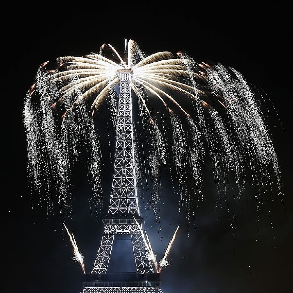 2016 Bastille Day Fireworks At Eiffel Tower In Paris