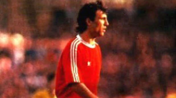С ЦСКА Стоичков игра полуфинал за КНК през 1989 г., когато наниза 3 гола в двата мача срещу Барселона (2:4 и 1:2), с което хвана окото на Йохан Кройф.