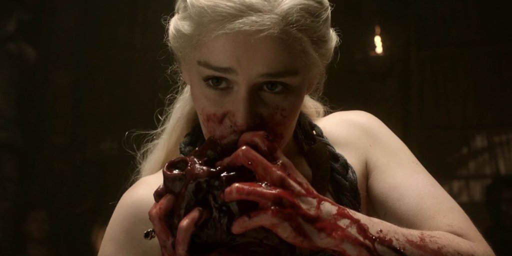 Game of thrones 
Новият тип телевизия, който HBO предлага е друга бира, както се казва. Game of Thrones е онзи сериал, който не се притесни да убие любимите си персонажи, да показва голи хора, секс практики от всякакъв характер и убийства на деца и ж