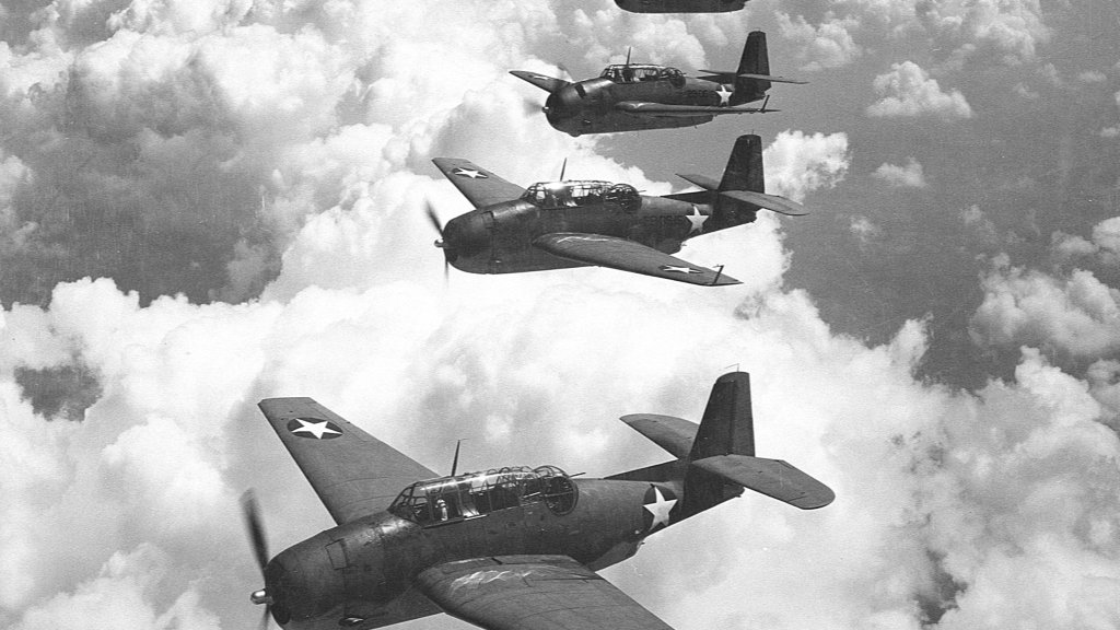 TBF_(Avengers)_flying_in_formation