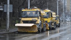 Столична община е изкарала 173 машини в готовност за очаквания сняг в София