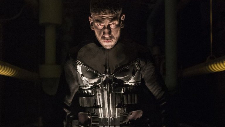 Marvel пречат на Кевин Файги да използва Daredevil, Punisher и други във филмите
Това не е единствената спънка, която е съществувала пред Кевин Файги, считан за архитекта зад успеха на MCU. От Marvel Entertainment не са давали на Marvel Studios достъп и до определени персонажи, сред които Daredevil, Punisher и Ghost Rider.
Целта е било тези герои да се използват в сериали под контрола не на Marvel Studios, а на Marvel Entertainment. Така се стига и до проектите с Netflix, a горепосочените персонажи не успяват да се появят в някои от филмите от MCU.
Ситуацията се променя, когато Marvel закрива телевизионния си отдел през 2019 г. и контролът над създаването на сериали отива в Marvel Studios. В резултат на това вече видяхме сериали като WandaVision, Falcon and the Winter Soldier и Loki.