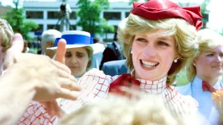 Diana_visits_Halifax