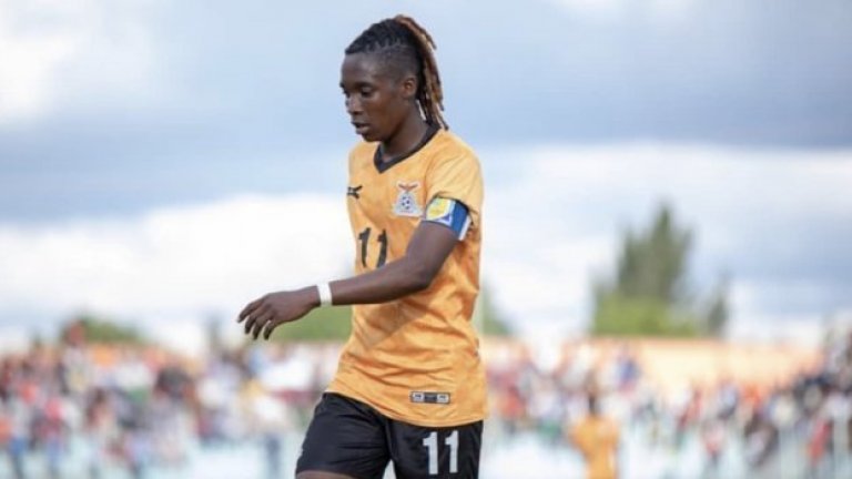 Мъже ли са? Подозрения, че три футболни националки мамят