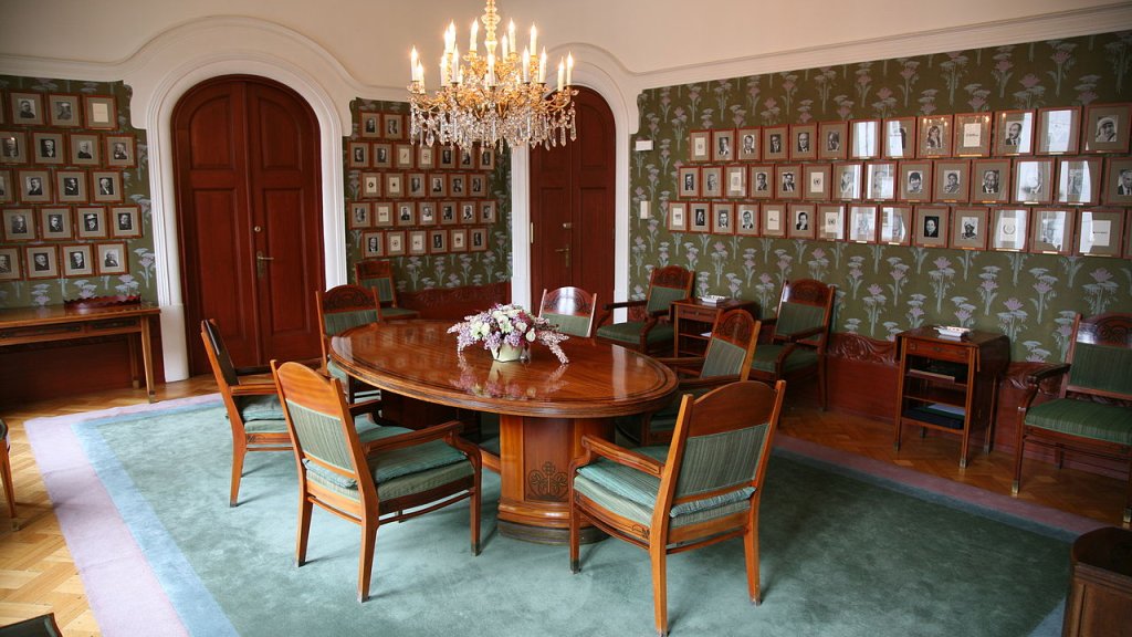1280px-Nobelinstituttet_20080913-01