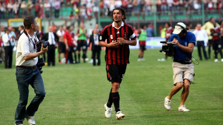 Паоло Малдини – феновете вече научаваха името на бъдещата легенда на Милан.