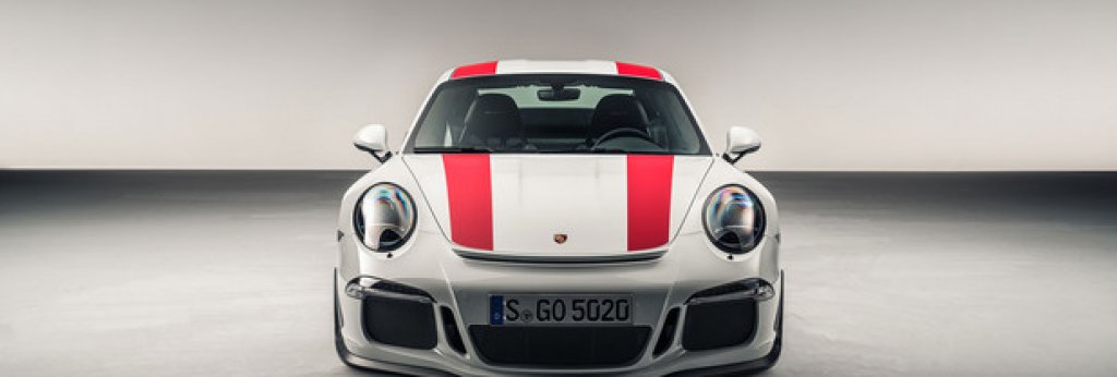 991R е чистокръвен спортен автомобил