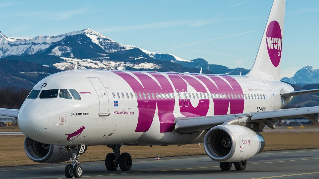 WOW-air-Airbus-A320-200