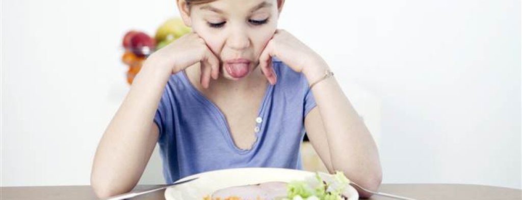 picky-eaters-psychological-problems-today-stock-health-tease-150731_ad0725890bae74d649cd0f3c9c0c8169.today-inline-large