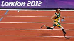 Оскар Писториус измина пътя от олимпийска звезда до убиец