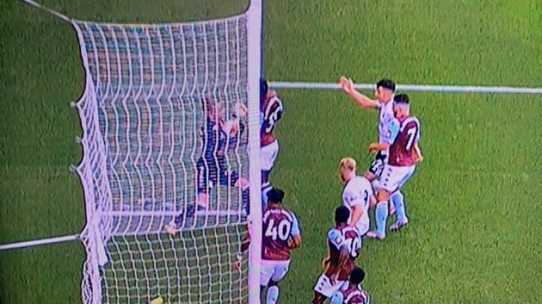 Обясниха защо технологията се издъни на старта на Висшата лига