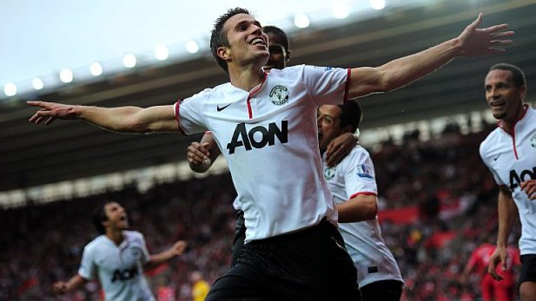 Холандският магьосник Робин ван Перси бе последният, който наниза хеттрик за Юнайтед в Шампионската лига.