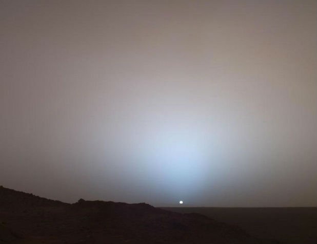 Изгрев на Марс