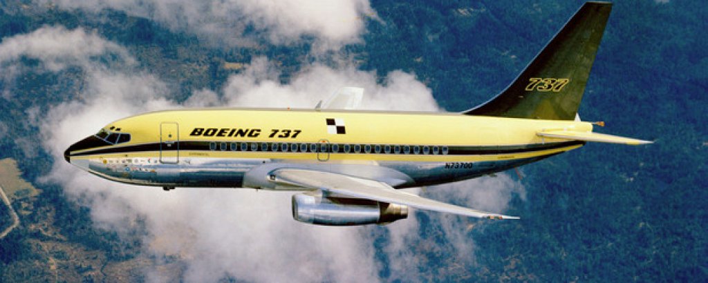 Брилянтният Boeing 737 става на 49 години. Първият прототип на 737 полита на 9 април 1967 г. Още от историята на самолета - вижте в галерията.