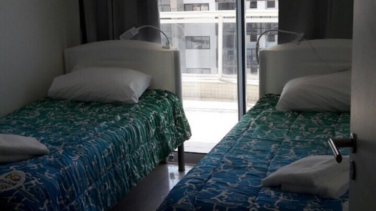 Работата в много апартаменти в олимпийското село продължава...