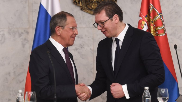 Лавров представил на сръбския президент информация, че се готви схема за отстраняването му