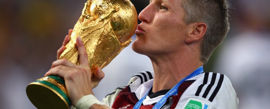 Швайнщайгер се качи на световния връх с Германия на Световното първенство през 2014 година, когато на финала победиха тима на Аржентина