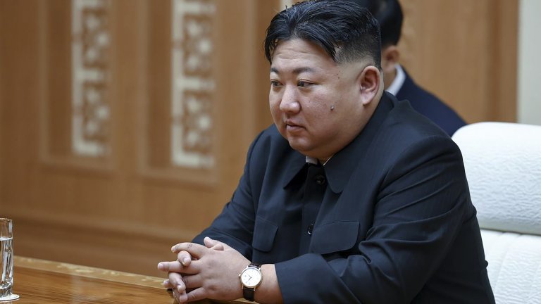 Севернокорейският диктатор иска жените в страната да раждат повече верни комунистчета