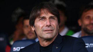 Де Лаурентис няма да уволнява Конте