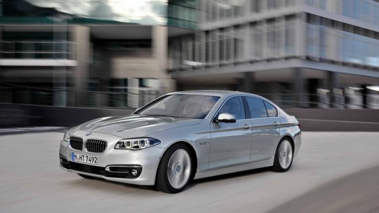 5-ата серия на BMW е образецът, по който се сравняват участниците на този пазар