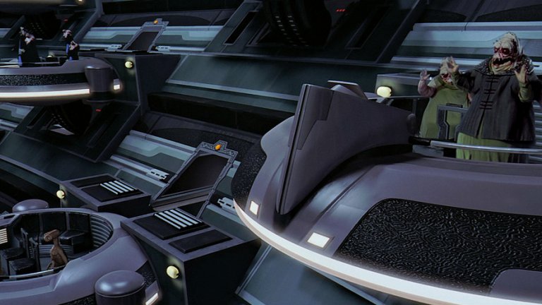 "Междузвездни войни: Невидима заплаха" (1999) 

Епизод 1 на Star Wars прави леко намигване към още един страхотен фантастичен филм - "Извънземното" на Стивън Спилбърг (от 1982). В една от сцените в Сената на Галактическата република се забелязва, че сред дипломатическите делегации има представители на планетата на E.T. 