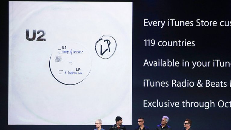 Apple раздаoe на всичките си потребители безплатно копие на албума, независимо дали го искат или не
