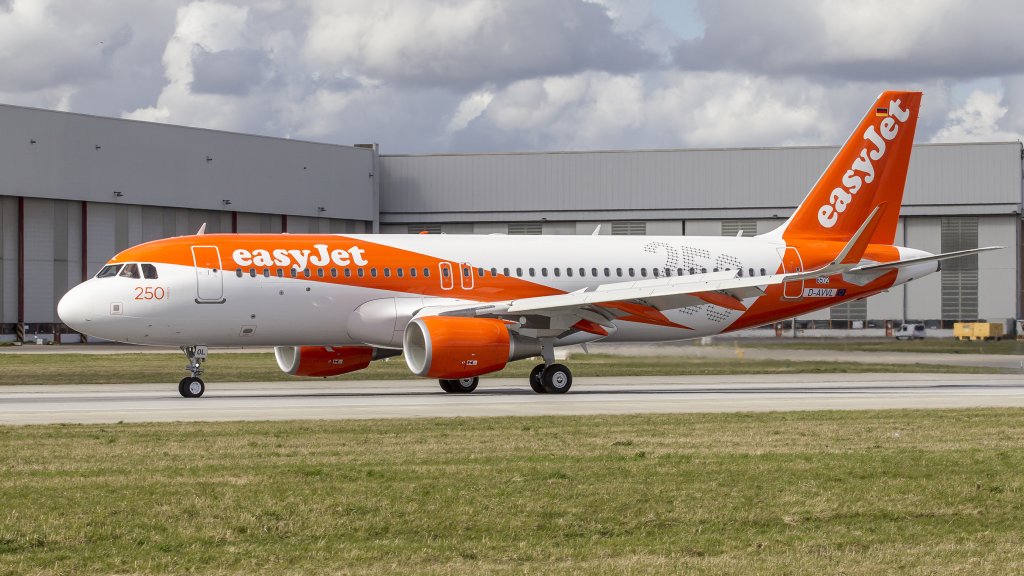 easyJet 250th Airbus