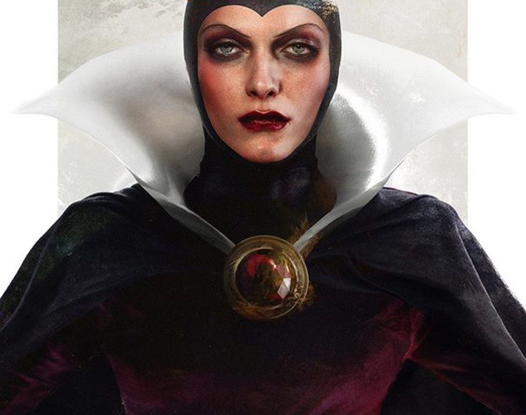 Злата кралица от Снежанка и седемте джуджета