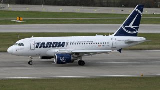 Tarom - A318-111 - YR-ASD - 15633 NET