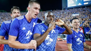 Левски попари Айнтрахт с велик гол в 95-ата минута! (видео)