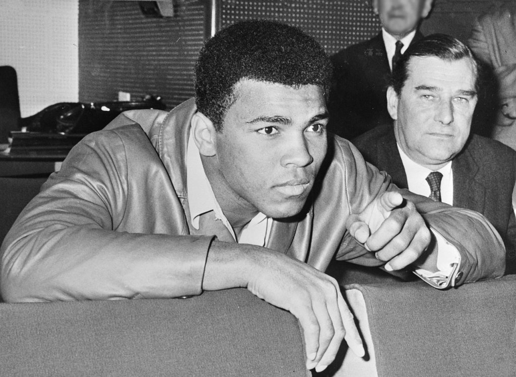 1280px-Muhammad_Ali_1966