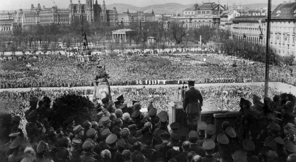 Wien, Heldenplatz, Rede Adolf Hitler