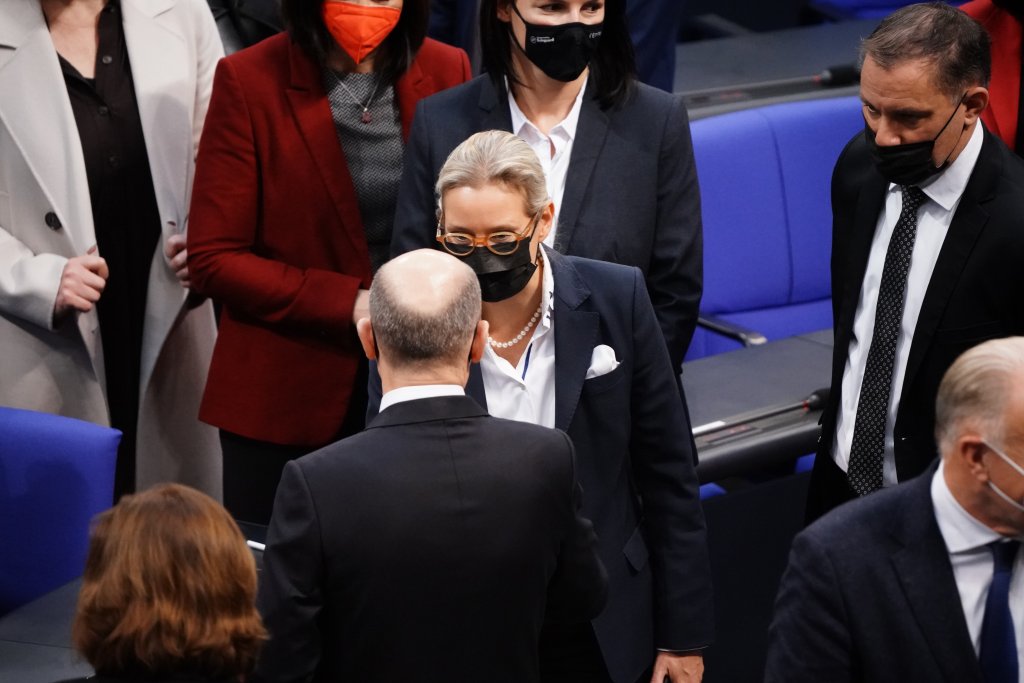 Официално: Краят на Ерата "Меркел" настъпи, време е за Олаф Шолц (Снимки)